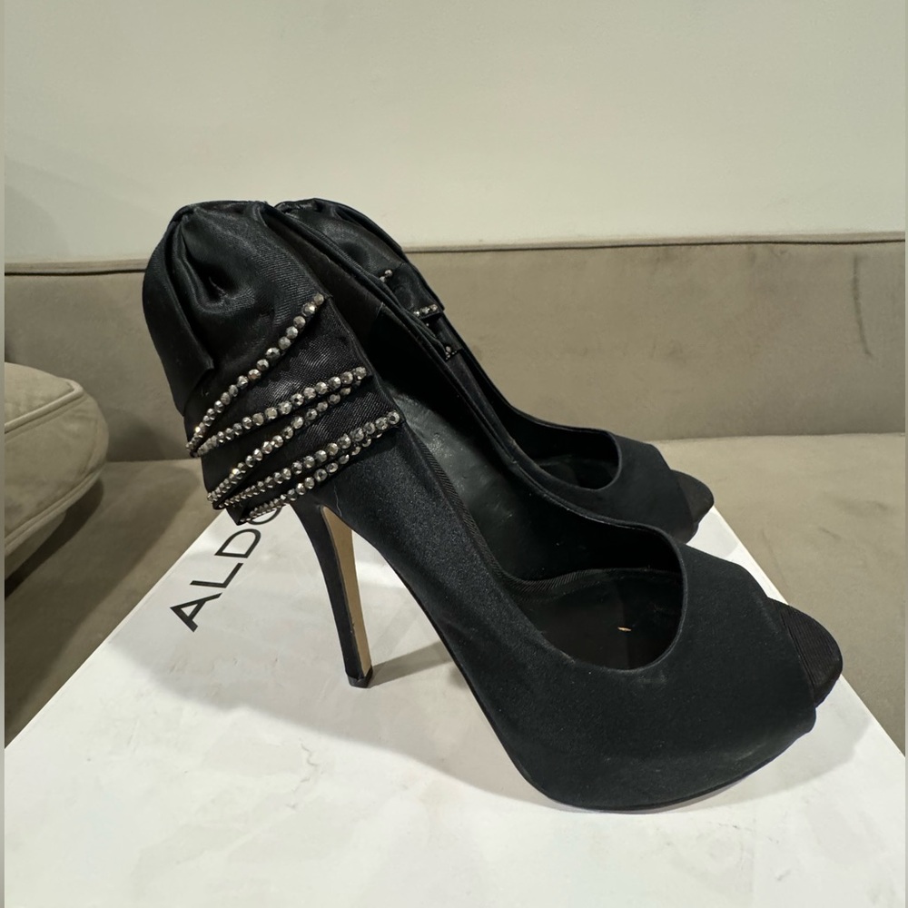 Black heels